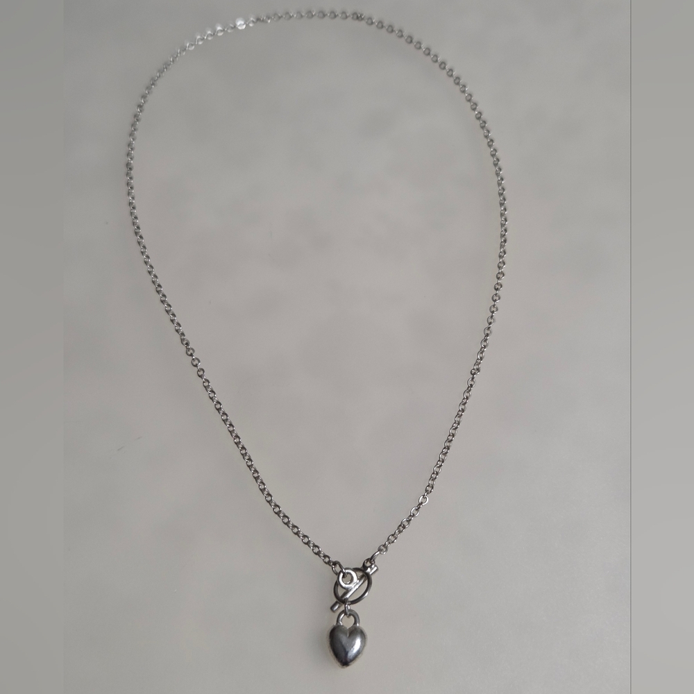 Vintage Silver Tone Heart Toggle Necklace
